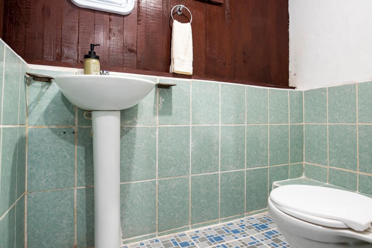 Hostal Victoria グラナダ エクステリア 写真