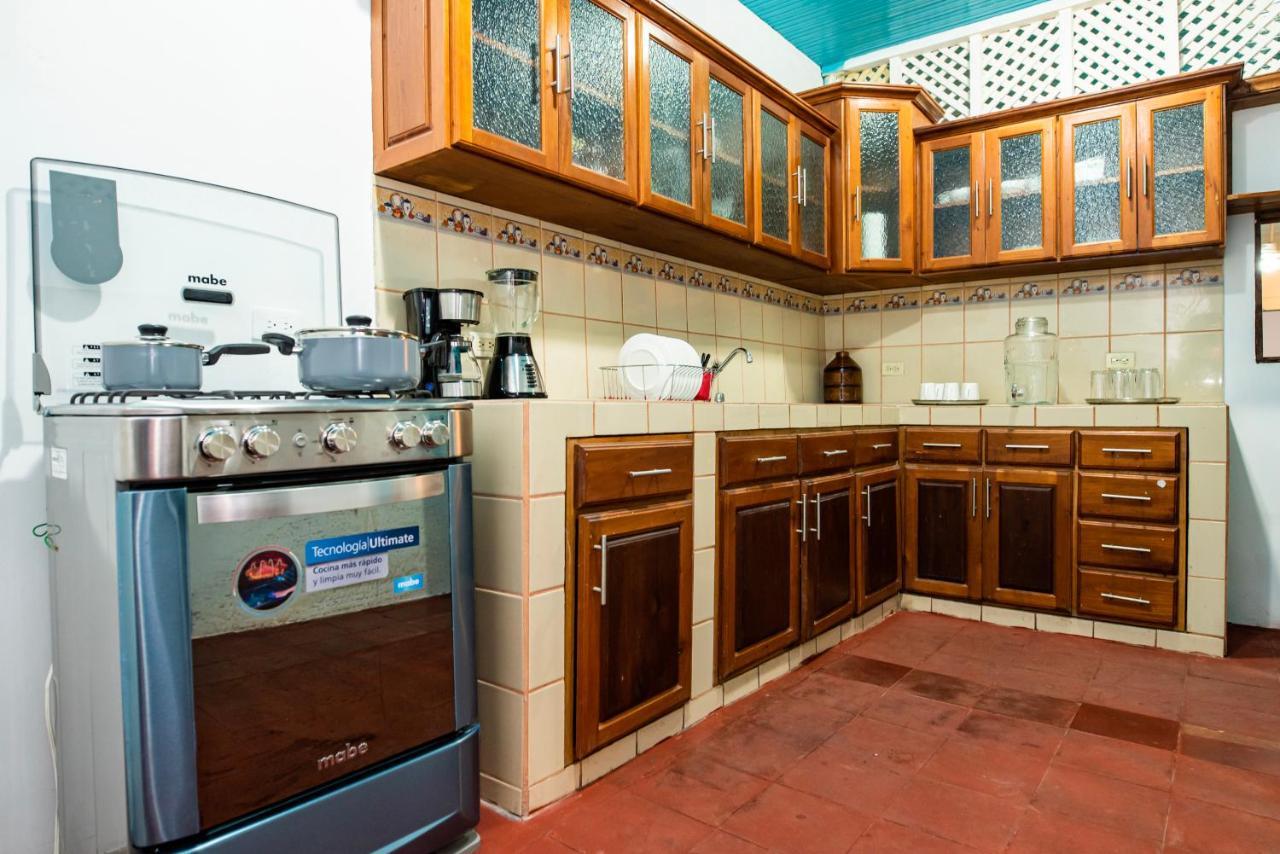 Hostal Victoria グラナダ エクステリア 写真