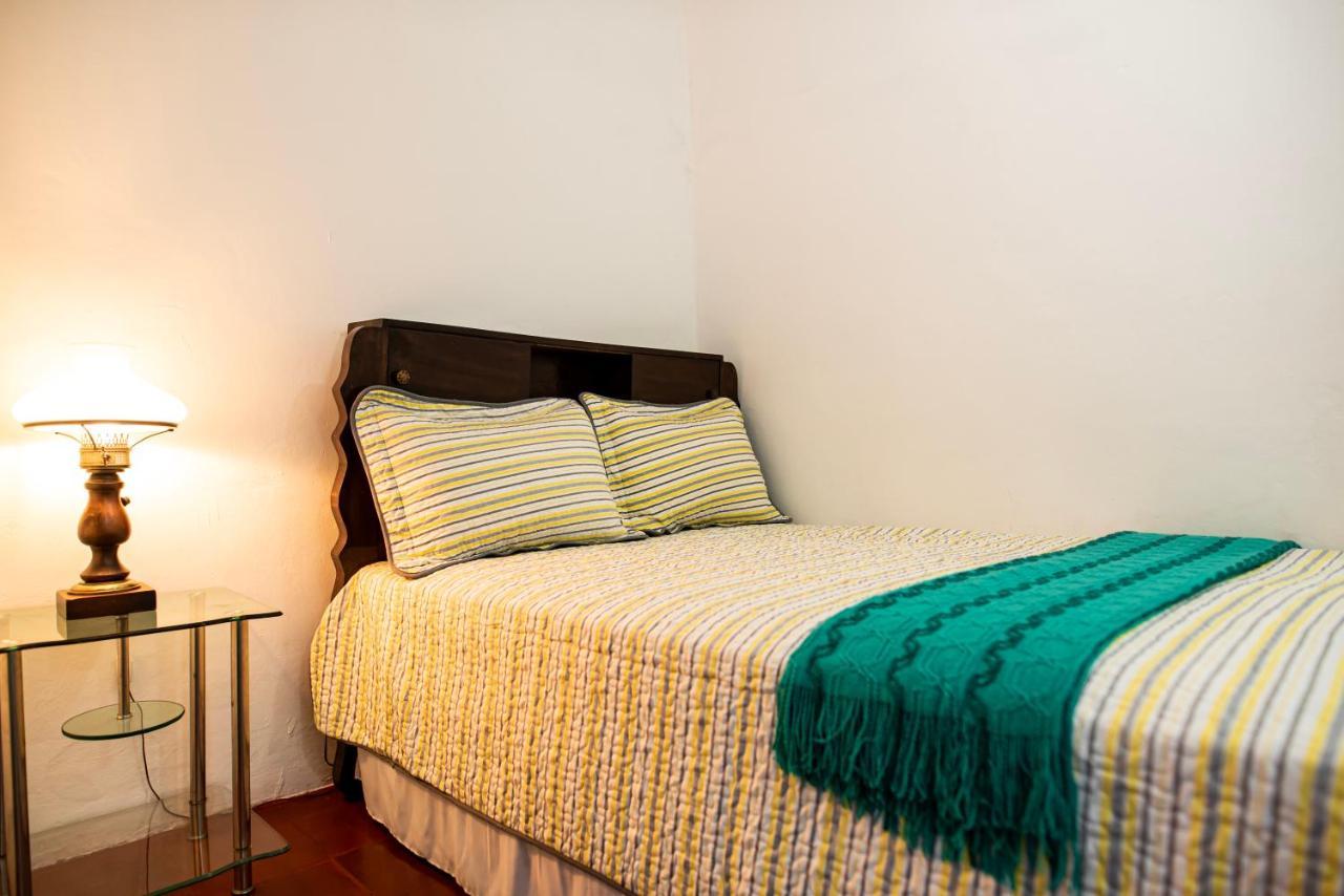 Hostal Victoria グラナダ エクステリア 写真