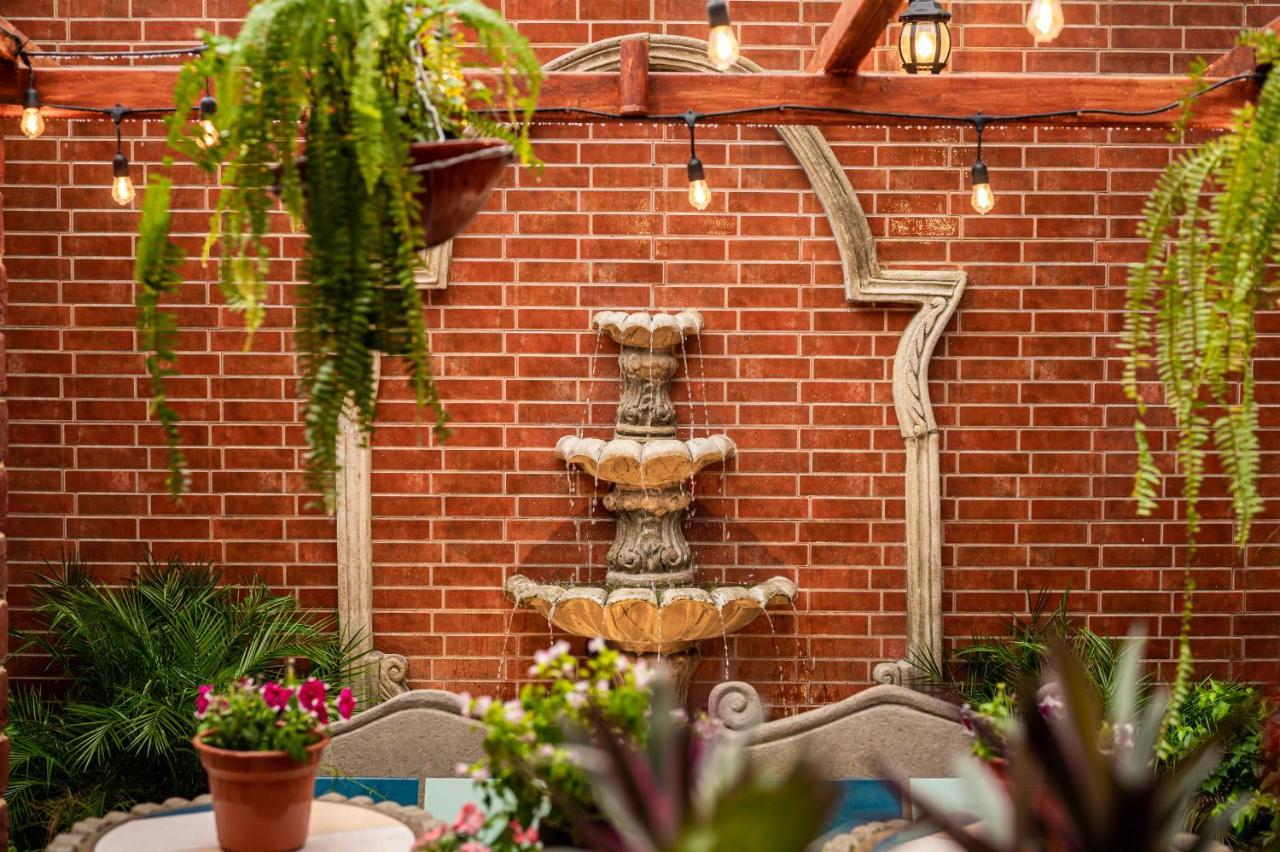Hostal Victoria グラナダ エクステリア 写真