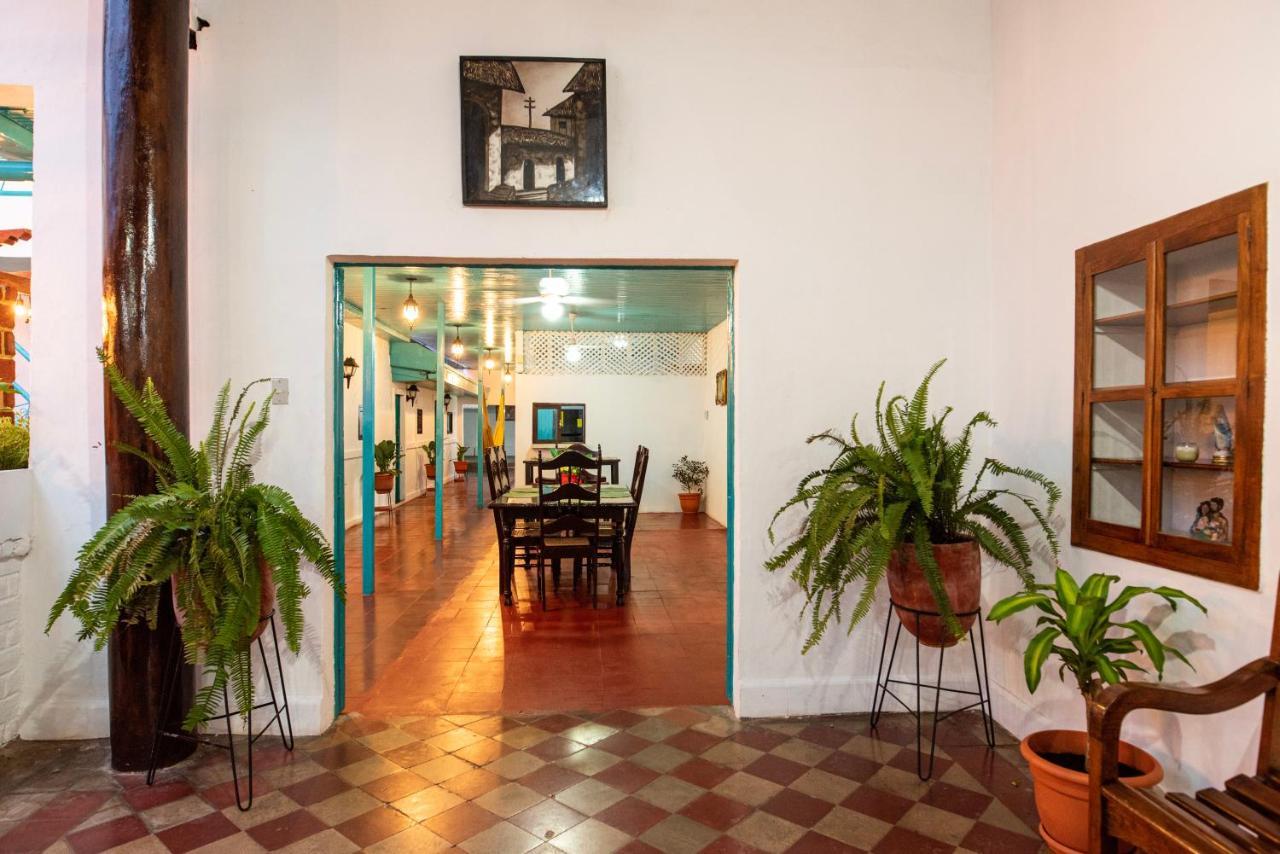 Hostal Victoria グラナダ エクステリア 写真
