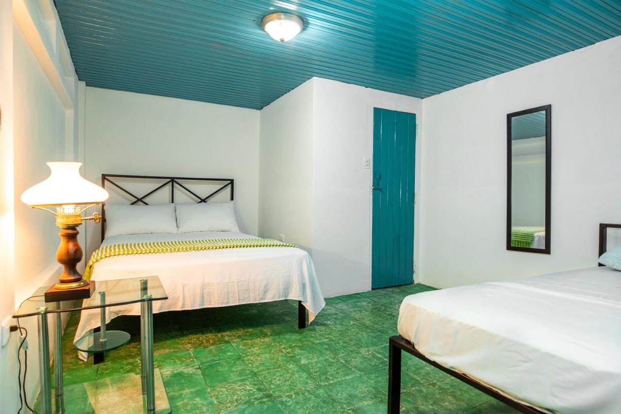 Hostal Victoria グラナダ エクステリア 写真